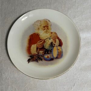 Vintage Santa Claus Decorative Plate